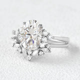 Side Accent Oval Cut Moissanite Bridal Set For Women