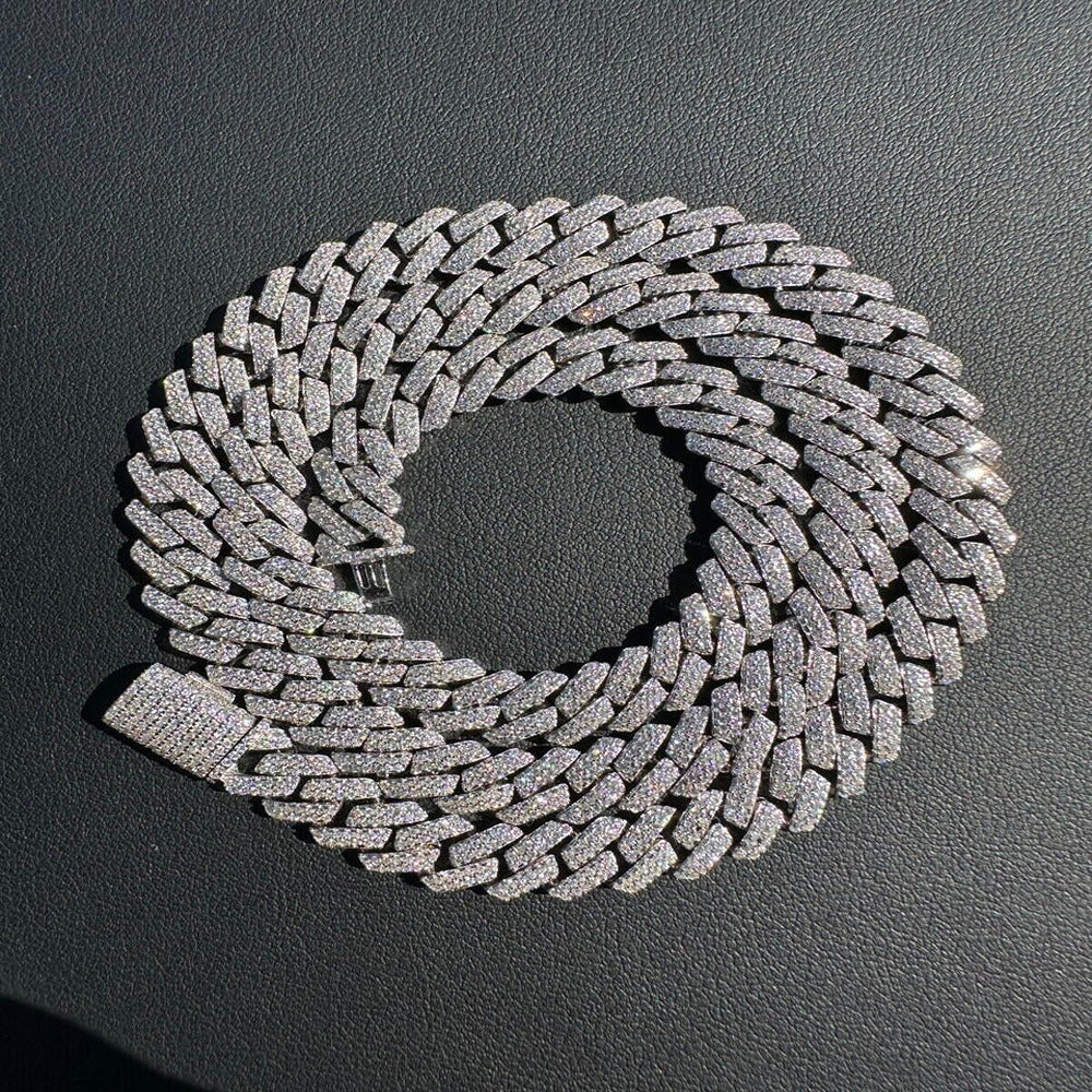 Iced Out Luxury Moissanite Cuban Link Chain
