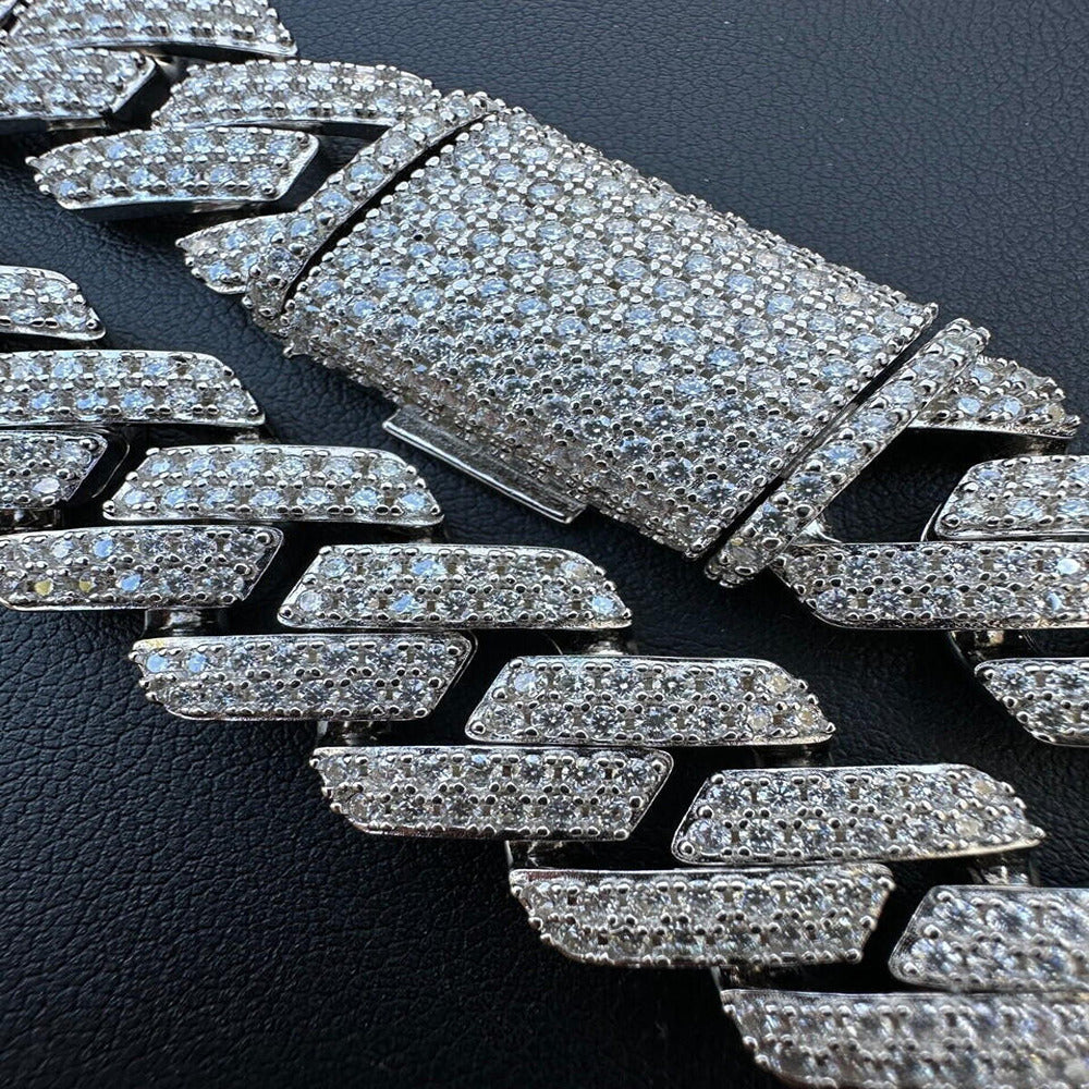 Iced Out Luxury Moissanite Cuban Link Chain