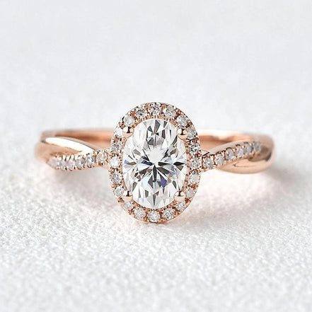 Oval Cut Moissanite Twisted Engagement Ring