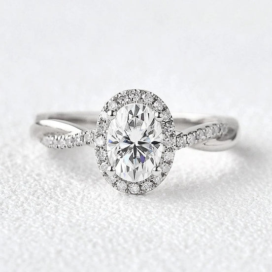 Oval Cut Moissanite Twisted Engagement Ring