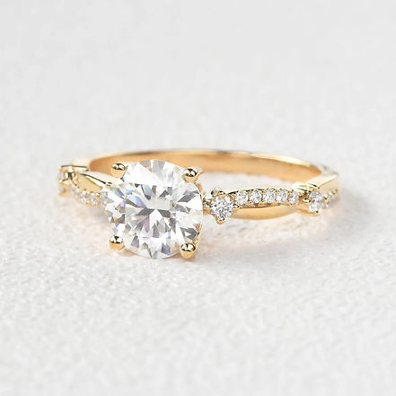 Round Cut Twisted Moissanite Engagement Ring