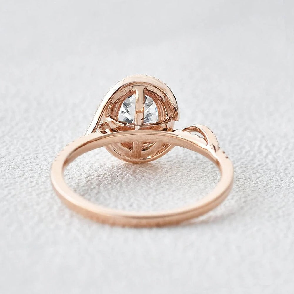 Oval Cut Filigree Halo Moissanite Engagement Ring