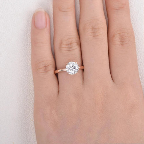 Round Cut Solitaire Moissanite Engagement Ring