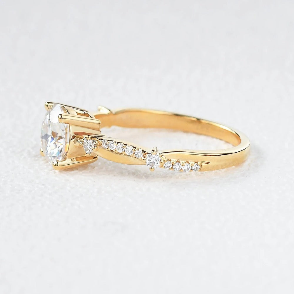 Round Cut Twisted Moissanite Engagement Ring