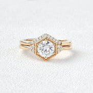 Moissanite Round Cut Vintage Wedding Rind Set