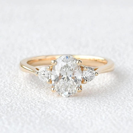 Oval Cut Three Stone Moissanite Engagement Ring