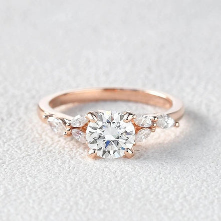Round Cut Vintage Moissanite Wedding Ring
