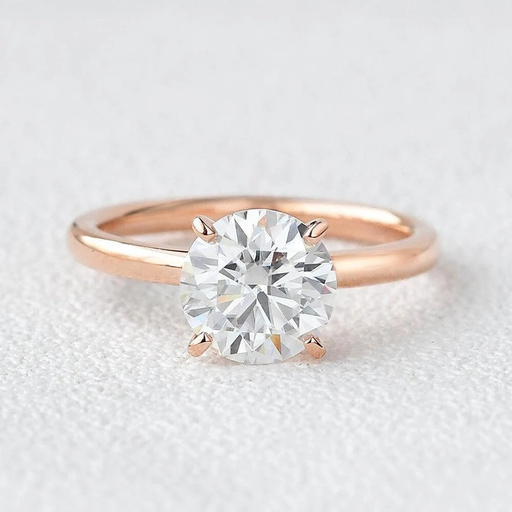 Round Cut Solitaire Moissanite Engagement Ring