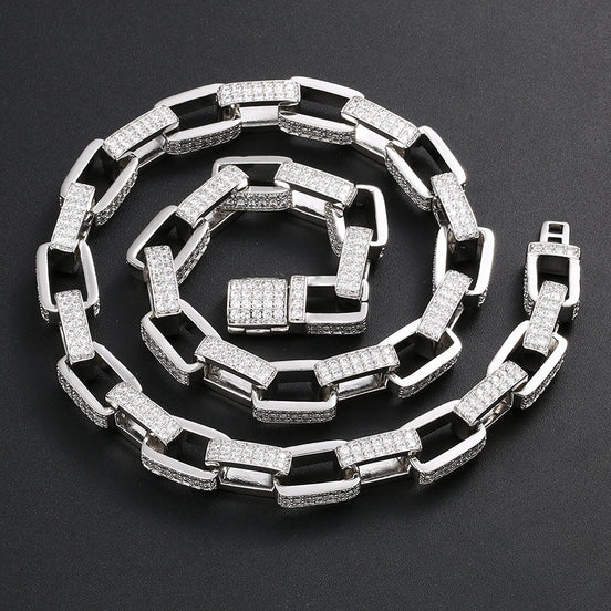 Round Brilliant Cut White Gold Moissanite Iced Out Box Chain